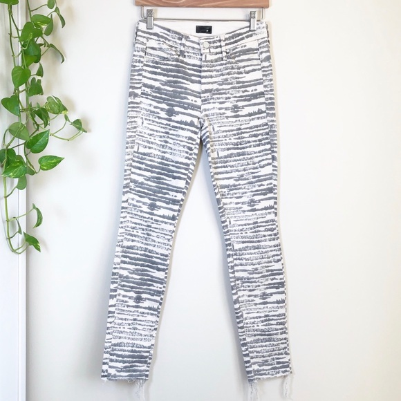MOTHER Denim - MOTHER Looker Ankle Fray Jeans Ivory Gray Stripe